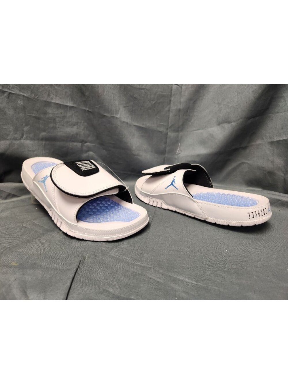 Nike Jordan Hydro XI Retro Sandals White Blue FN2452 104 Mens Size 9 NEW w/TAGS!
